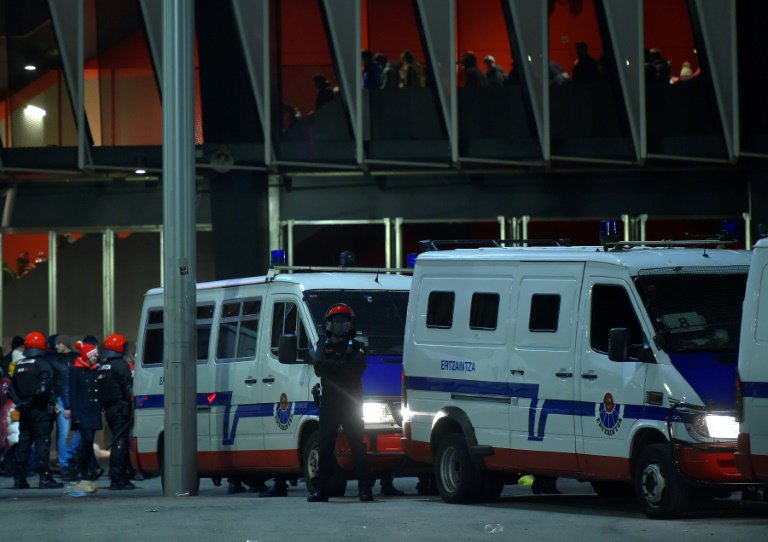 Cuatro heridos y 9 detenidos en Bilbao por choques entre hinchas de fútbol