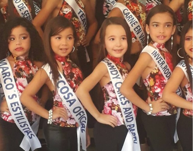 mini reinas 2