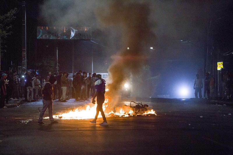 Reportaron saqueos en dos ciudades durante protestas en Nicaragua