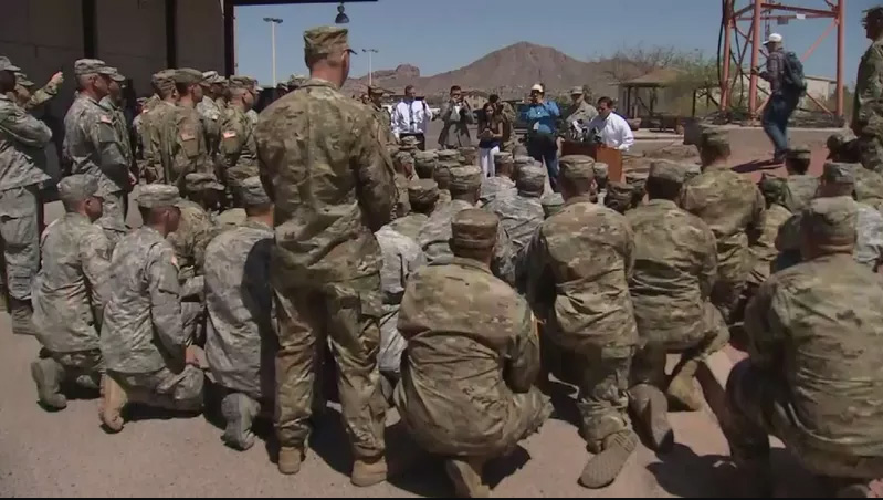 Arizona envía primeras tropas a frontera con México