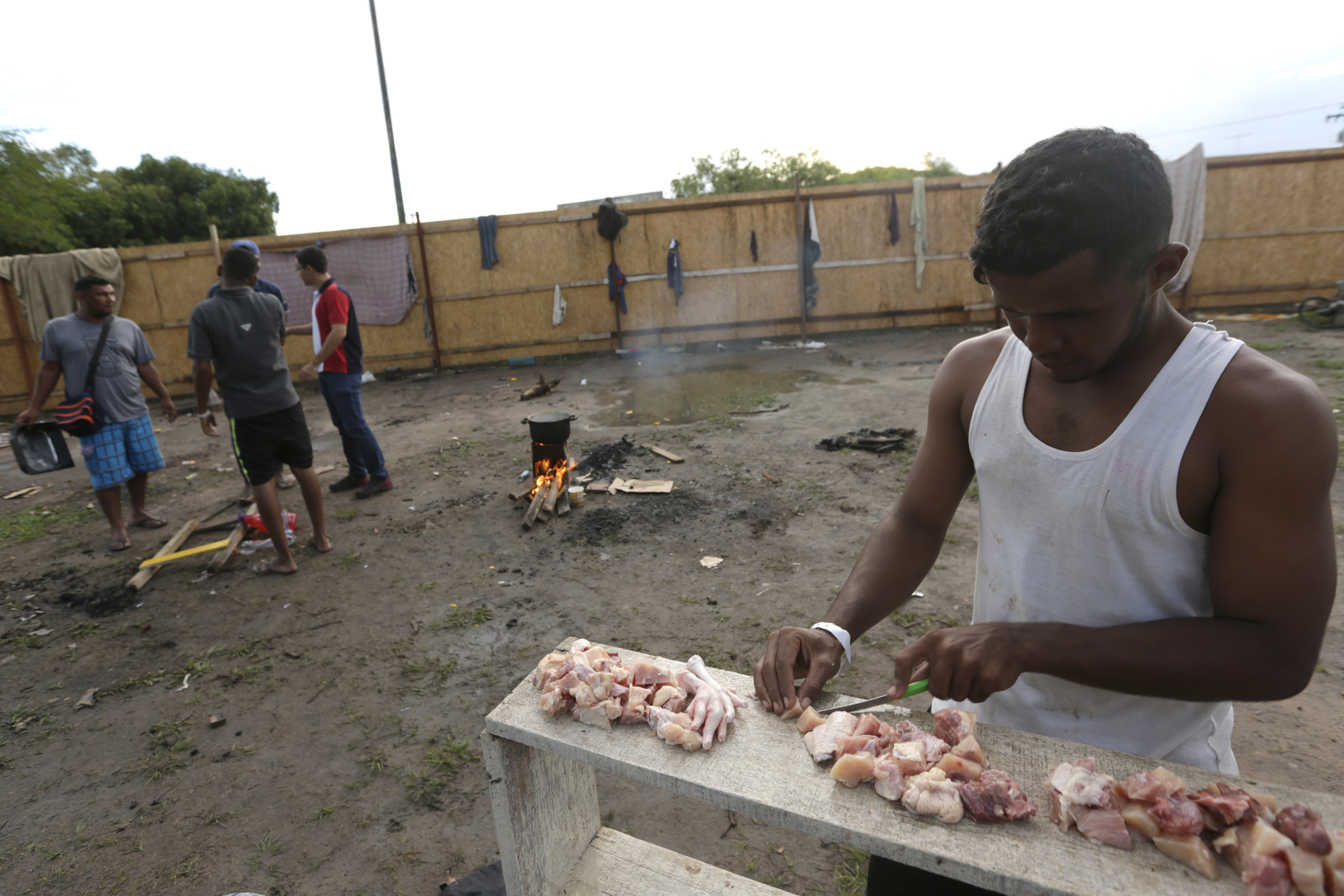 Unos 6 mil venezolanos están en situación vulnerable en Brasil