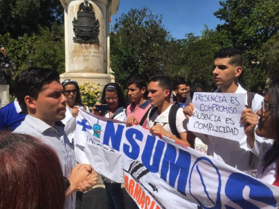 Para este jueves se continúa con la agenda de protesta que abarca una concentración en Camiula, el viernes una clase magistral en la facultad de Humanidades. (Foto:Violeta Santiago / Comunicación Continua)