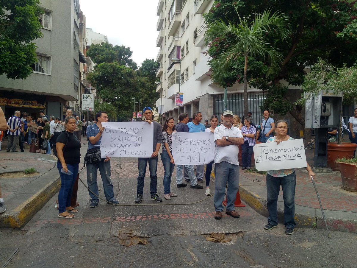 Denuncian que Corpoelec obliga a caraqueños a comprar trasformadores de sus bolsillos