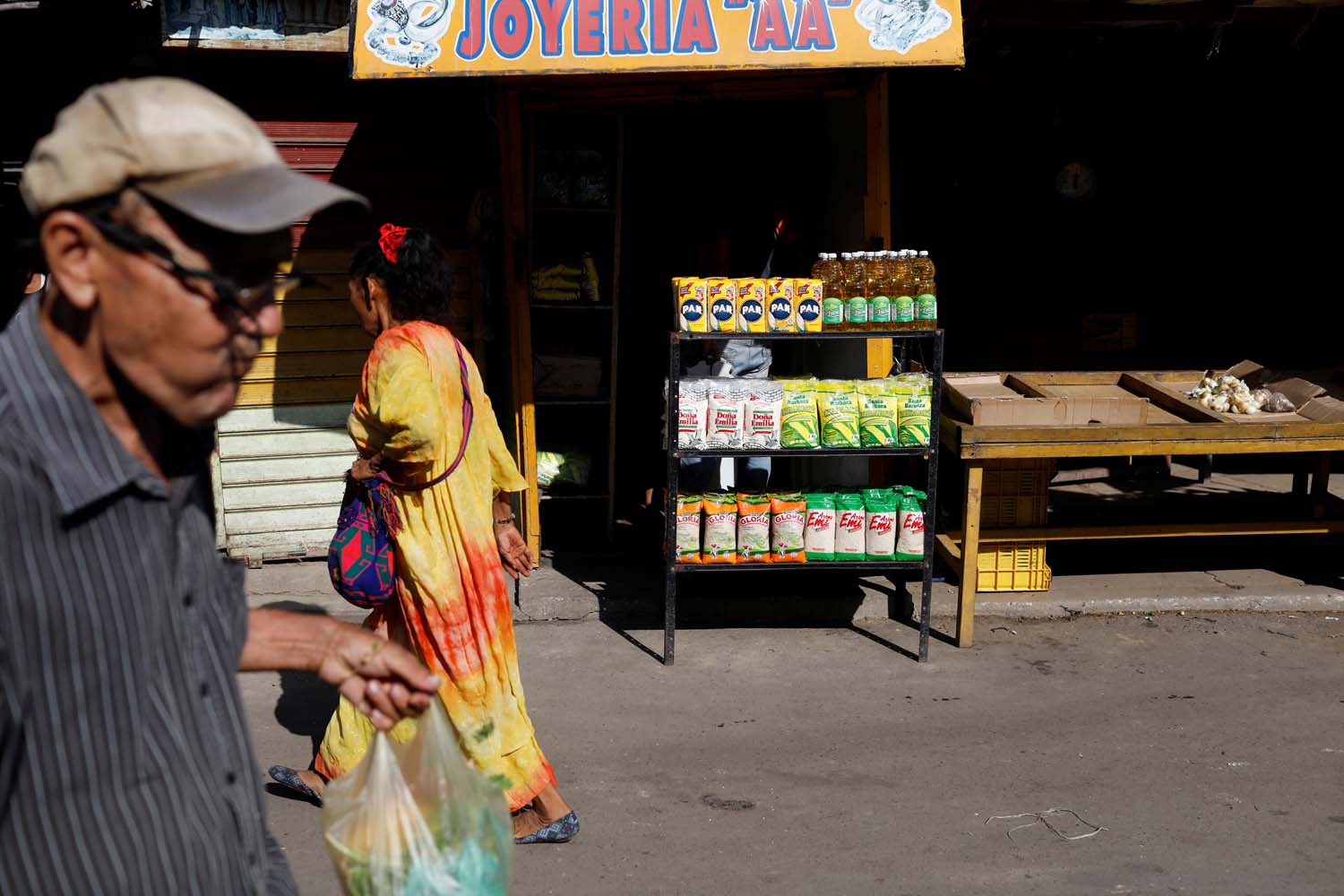 Cendas: Canasta básica podría aumentar a 10 mil bolívares soberanos en el mes de agosto