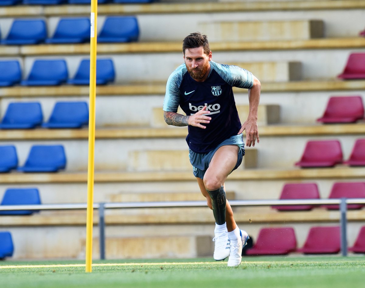 Messi se sumó a los entrenamientos de pretemporada del Barcelona