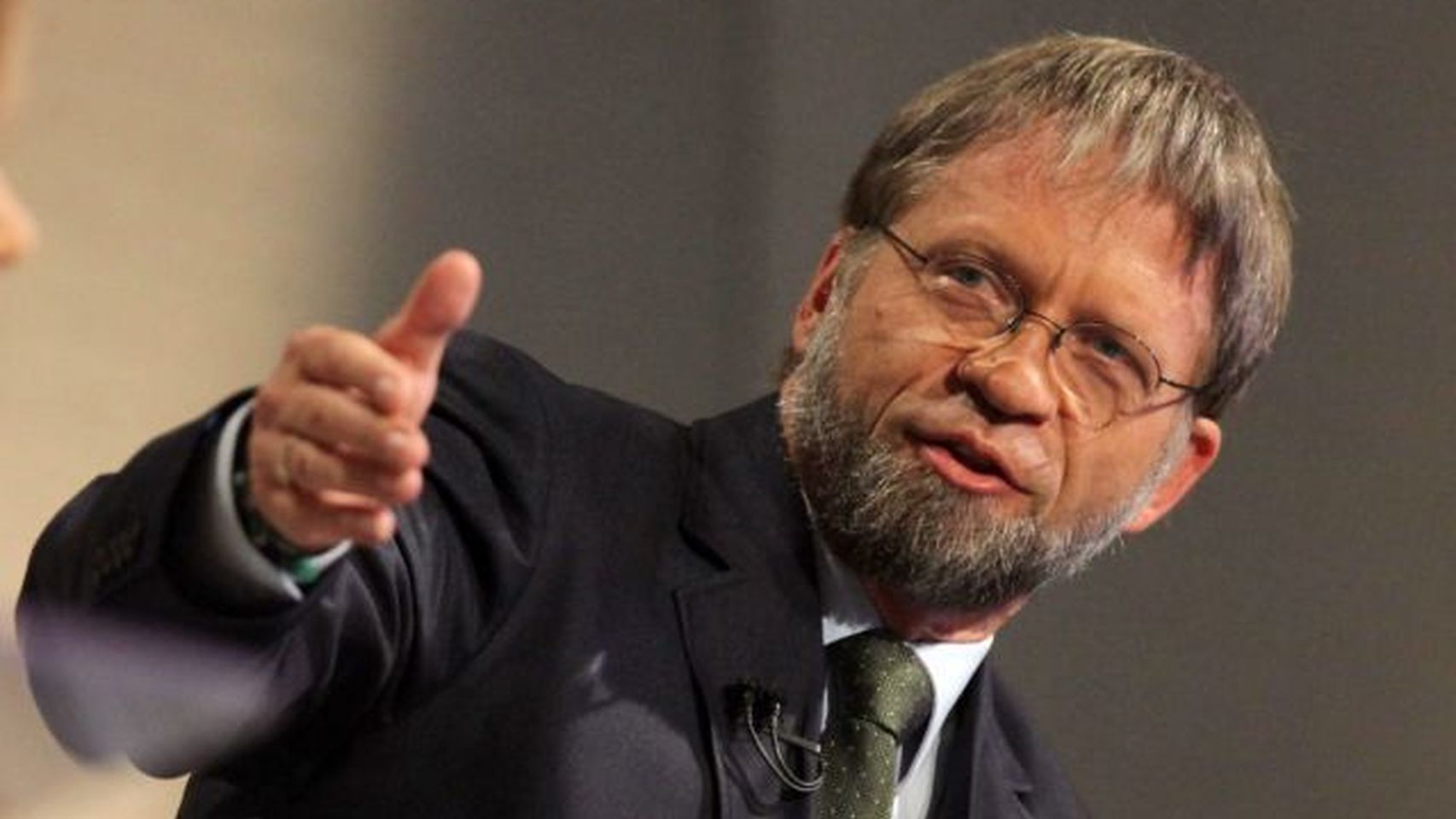 Abogados demandantes de la elección de Mockus piden sancionarlo por bajarse los pantalones