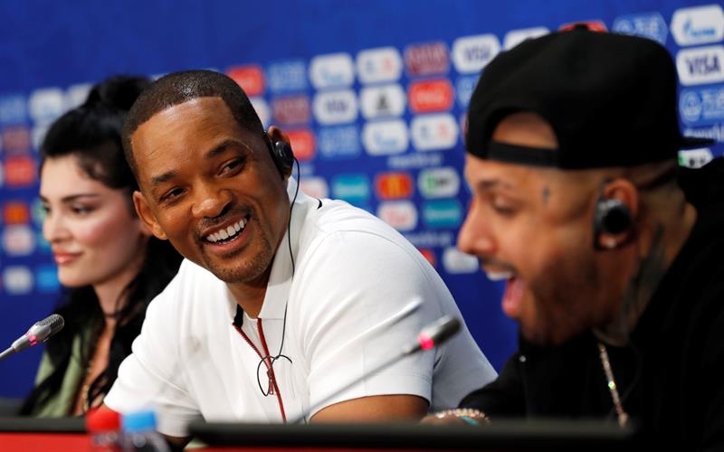 La alocada y divertida rueda de prensa de Will Smith junto a Nicky Jam en Rusia (Video)