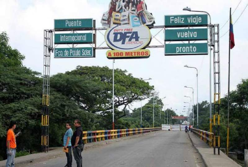 Unos 10 mil migrantes varados en frontera colombiana en su ruta a Centroamérica