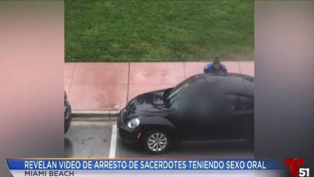 Revelan Video De Arresto De Los Curas Que Practicaban Sexo Dentro De