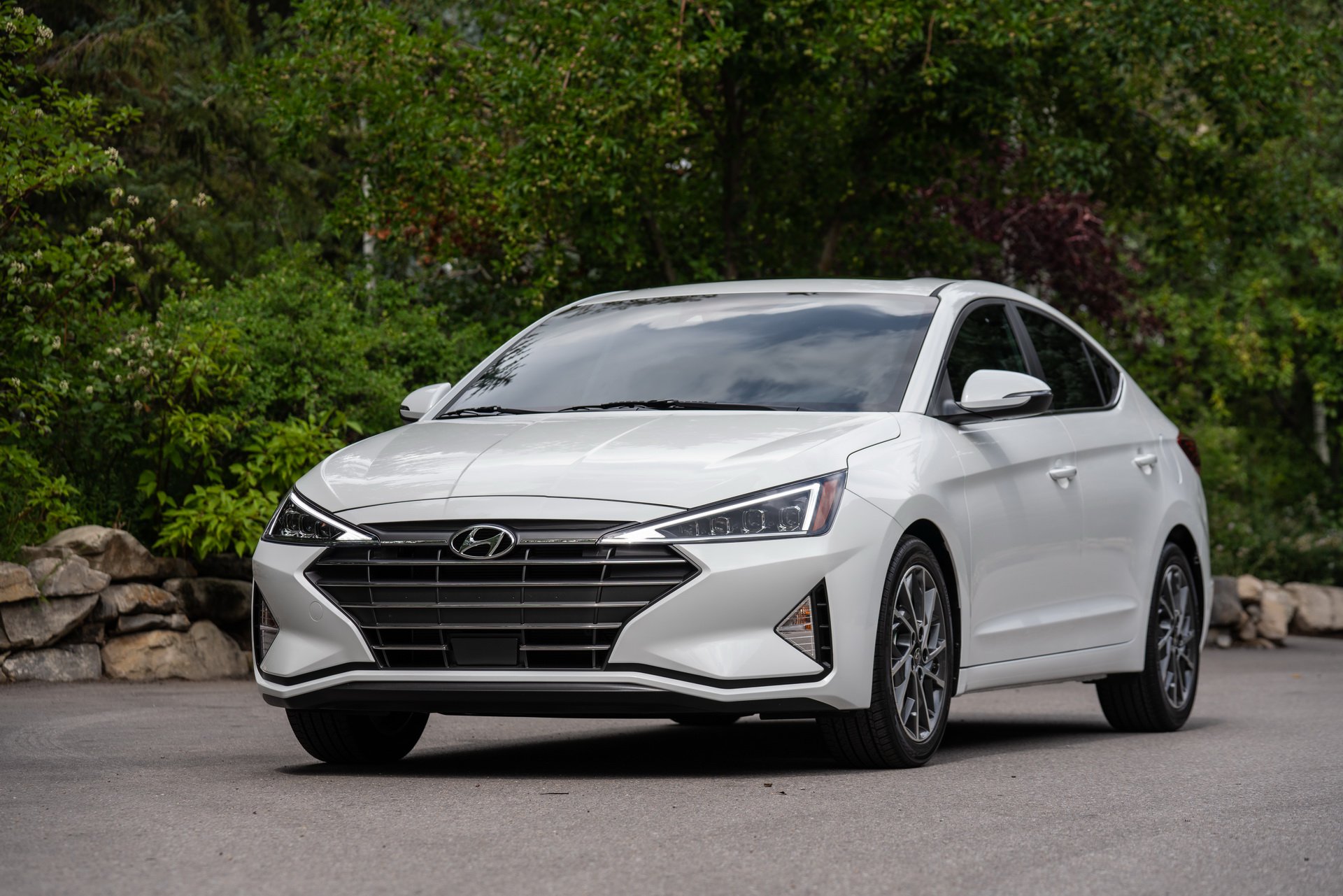 Hyundai elantra 2019 характеристики