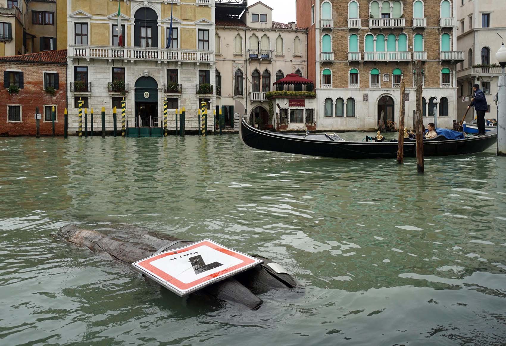 Graves daños en Italia por el temporal que causó 12 muertos (fotos)