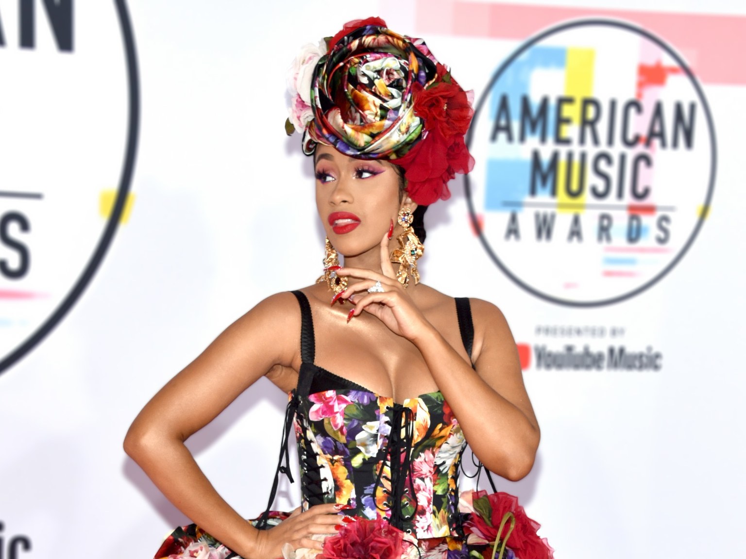 ¡Crímenes de la moda! Las peores vestidas de los American Music Awards 2018