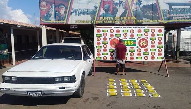 Detienen a hombre que pretendía cruzar el puente sobre el Lago de Maracaibo con 10 kilos de droga