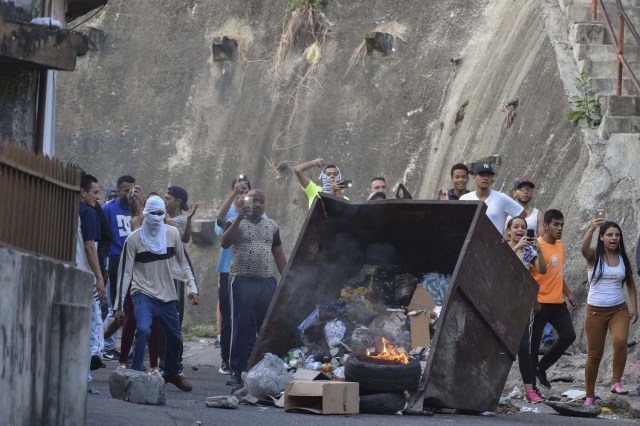 13May - Venezuela - Página 63 000_1CG45I