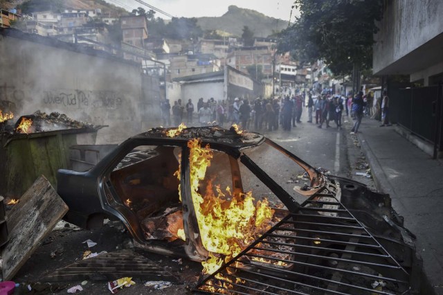 13May - Venezuela - Página 63 000_1CG45L