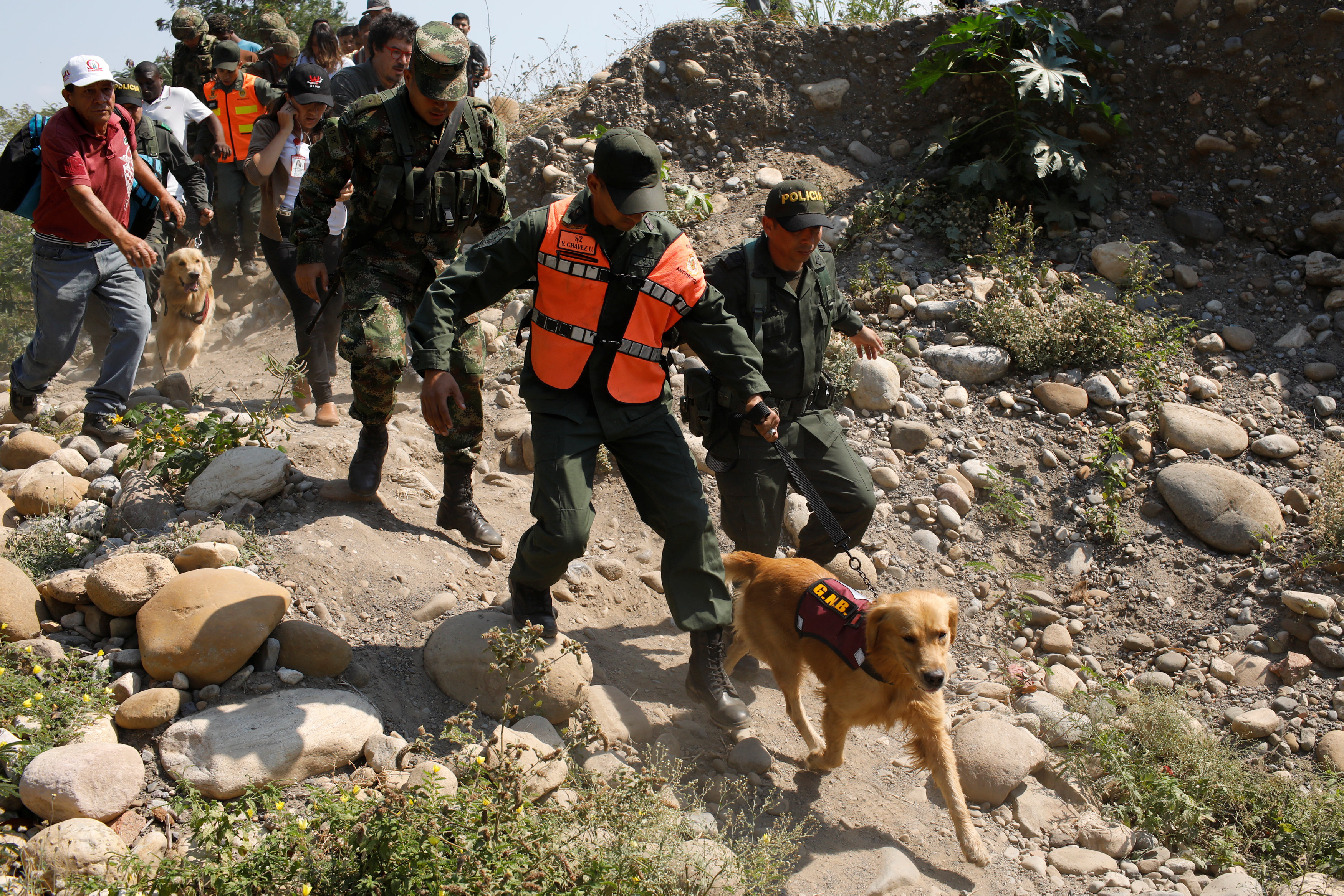 Qué pasará con los militares venezolanos que llegaron a Colombia