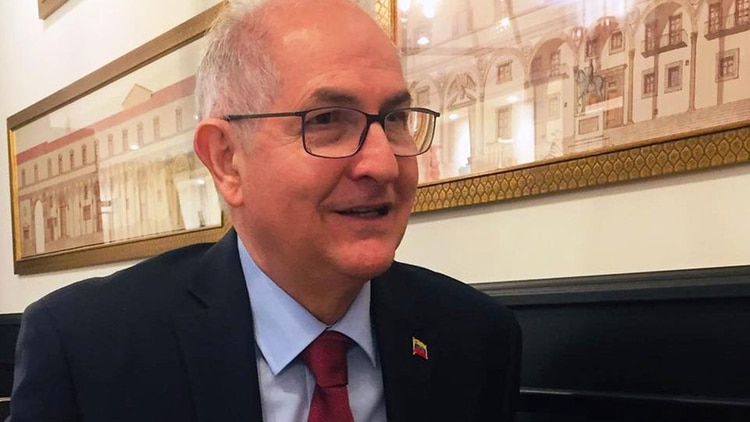 Antonio Ledezma: La Fuerza Armada debe evitar que Maduro siga pateando la Constitución