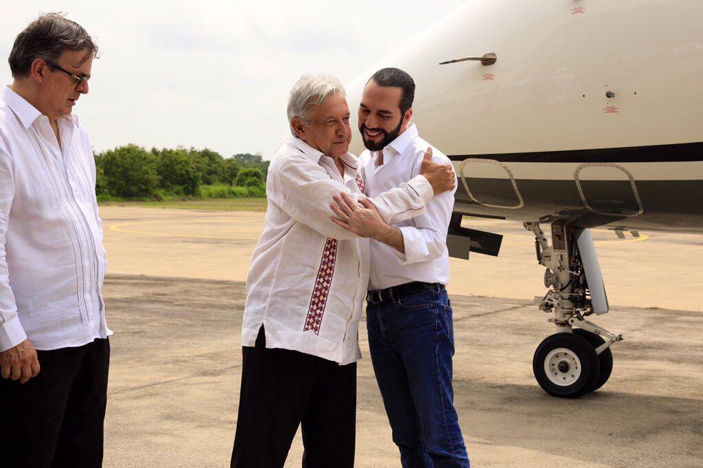 El golpe de López Obrador a Nayib Bukele que se hizo viral