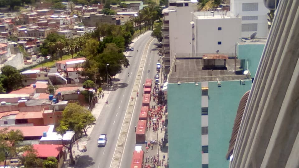 Ni un alma: Más autobuses que chavistas en la marcha “antiTrump”  #10Ago (fotos)