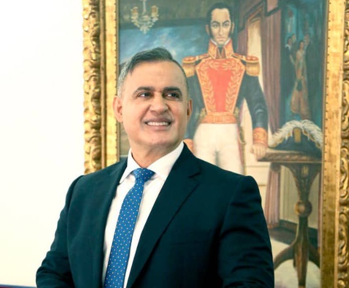 Tarek William Saab se autofelicitó por cumplir dos años en el MP (Foto + “Como si no me diera cuenta”)