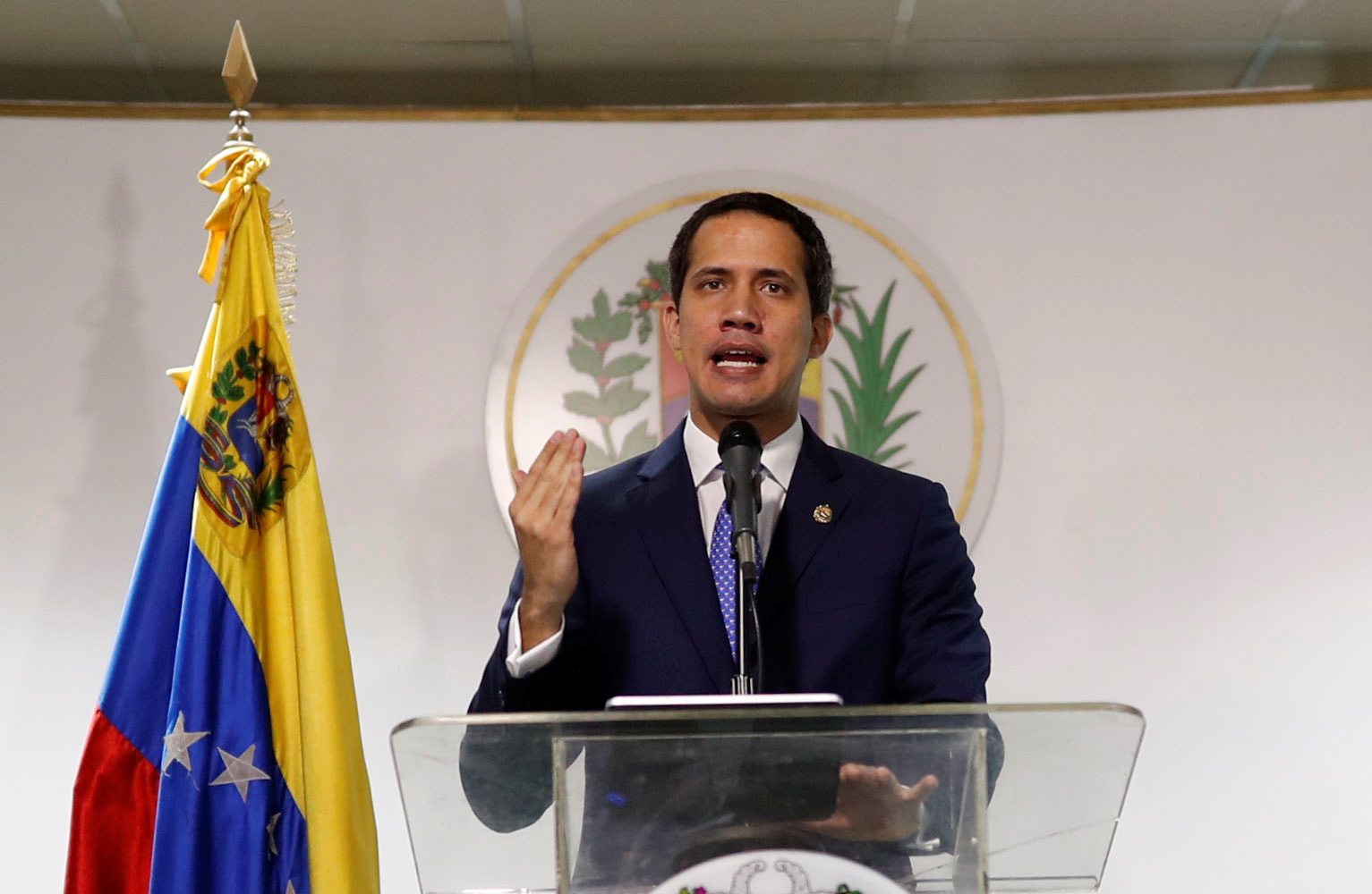 Juan Guaidó expuso la crisis y denunció a Maduro ante el Congreso de Colombia