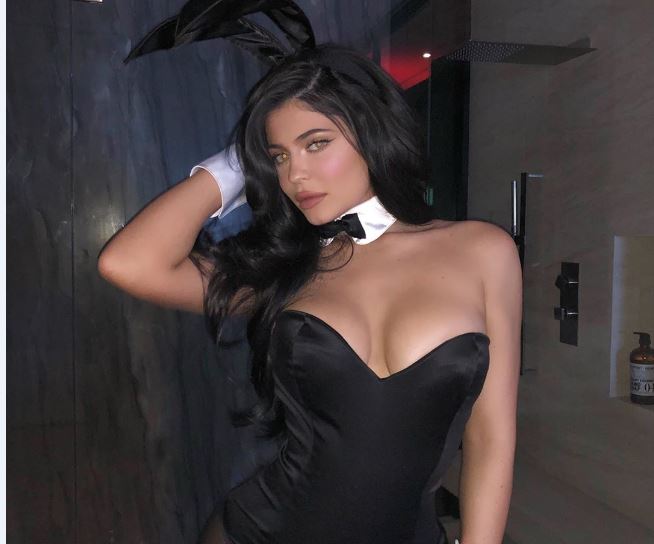 Kylie Jenner Se Convirti En Una Sexy Conejita De Playboy Para Este
