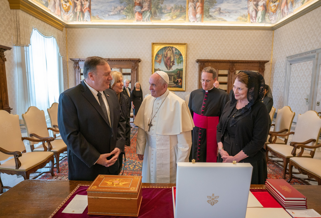 El papa Francisco y Pompeo se reunieron para hablar de Venezuela y los DDHH