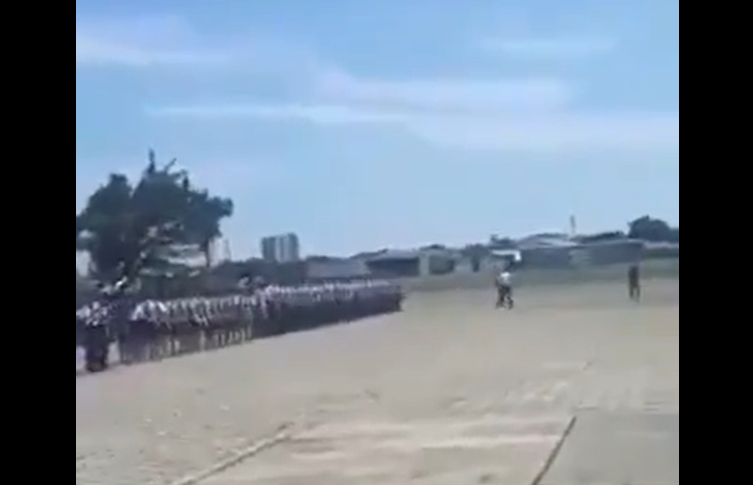 Militares de Bolivia remplazaron el “patria o muerte” por un grito cargado de dignidad (VIDEO)