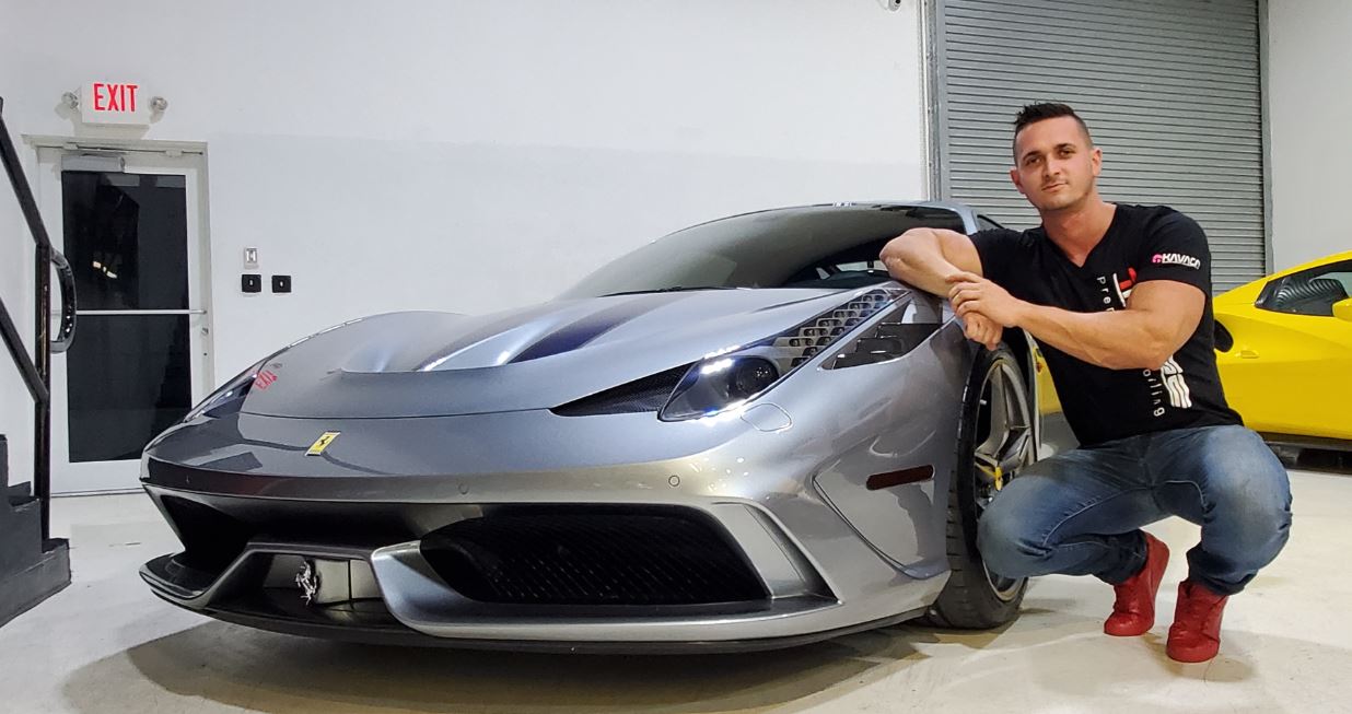 Lenny Dos Ramos, un encantador de autos que triunfa en el mundo