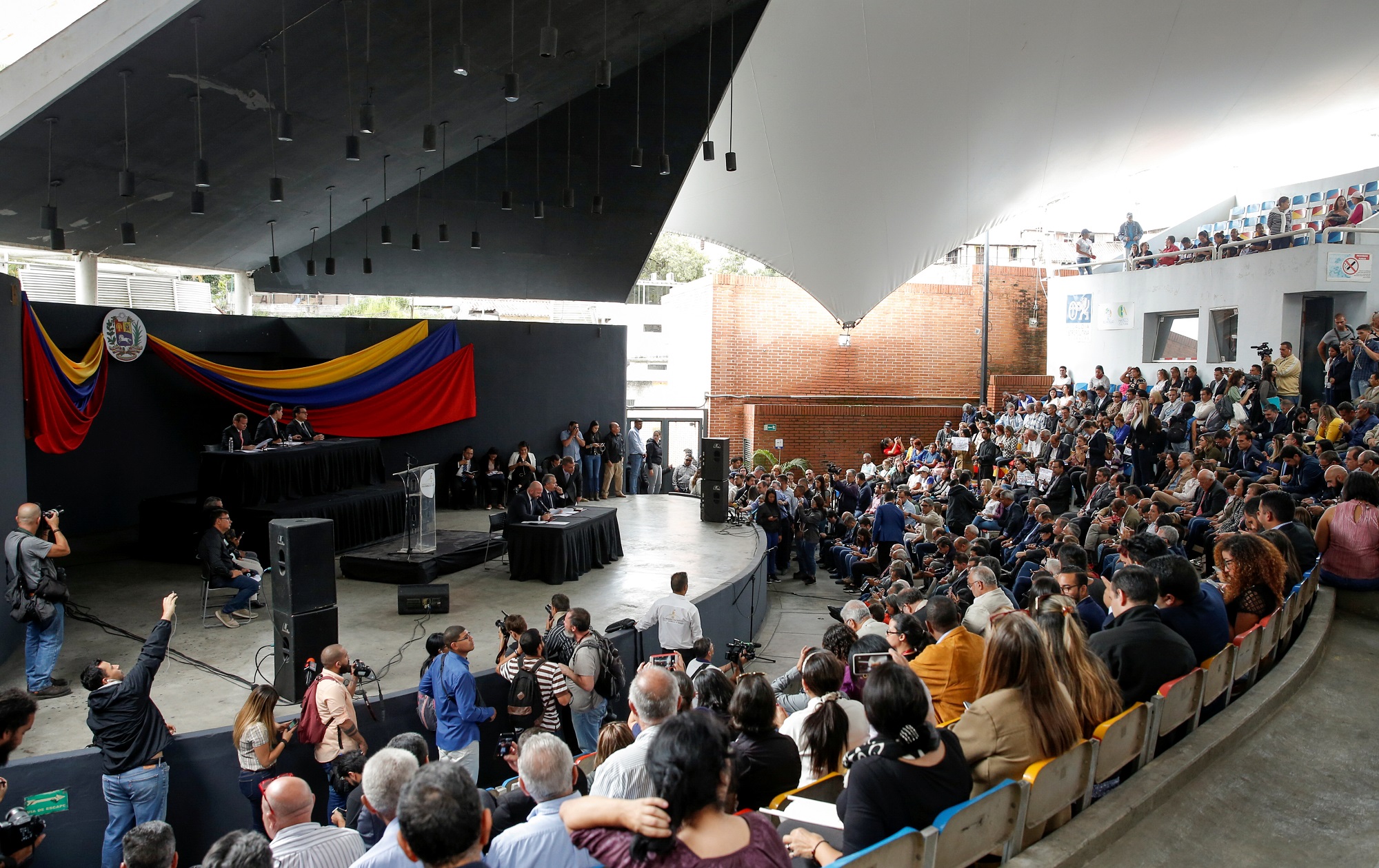 Comité de Postulaciones Electorales de la AN suspende actividades por el coronavirus