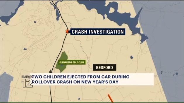 Dos niños hispanos salieron disparados de auto que volcó en Nueva York