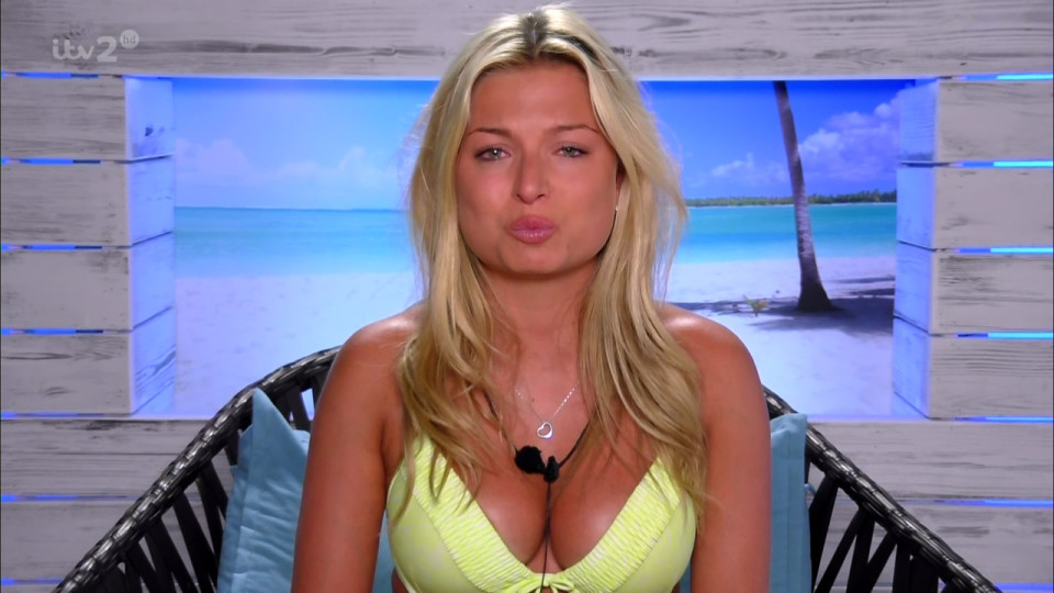 Celebgate: Filtran fotos privadas Zara Holland, la hermosa celebridad británica de Love Island