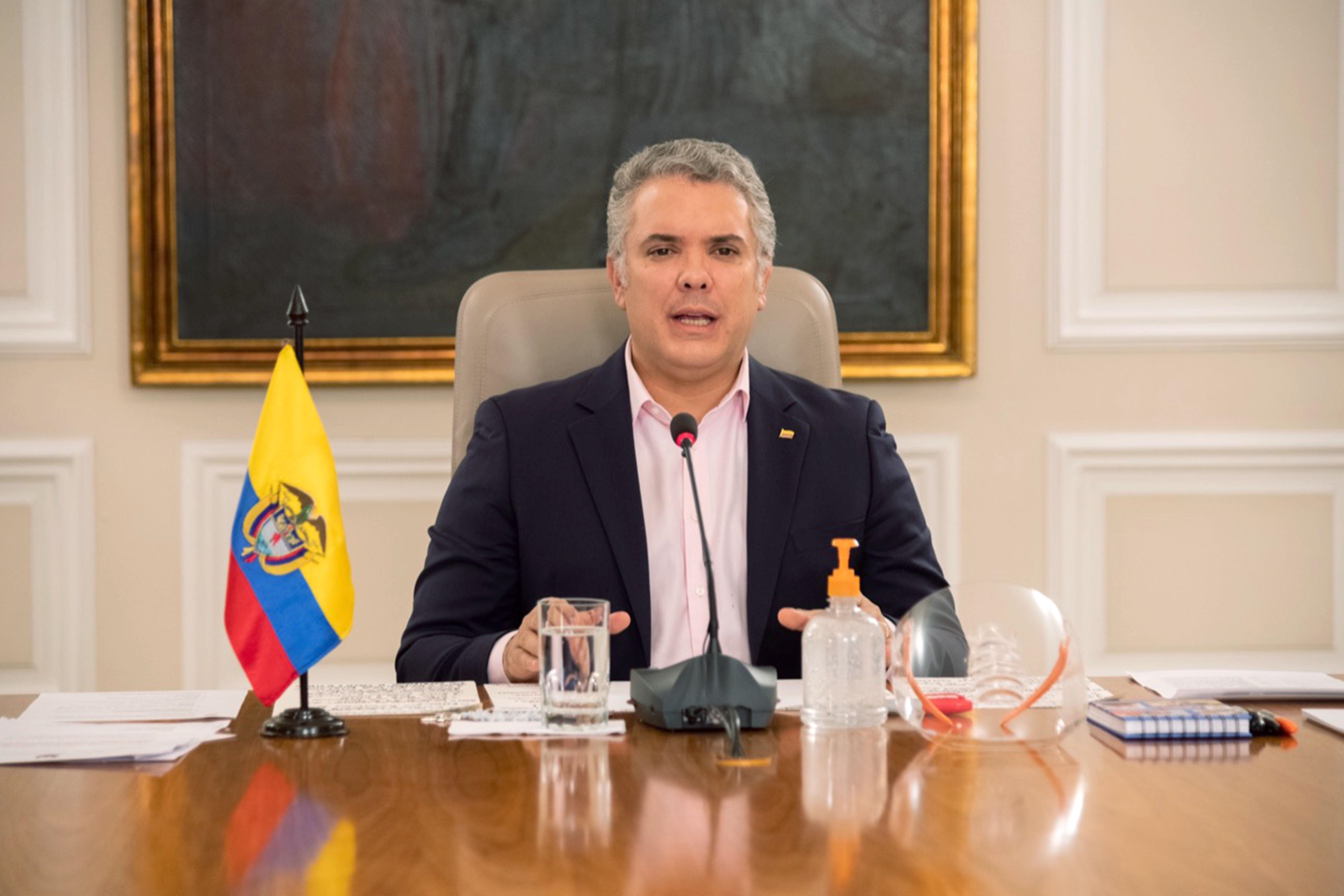 Duque prolongó cuarentena y restricciones aéreas para evitar expansión del Covid-19 en Colombia