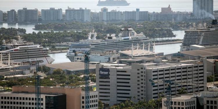 Culmina el desembarco del crucero Coral Princess