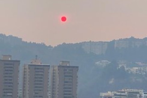 La razón por la cual el Sol caraqueño se ha puesto “rojo” en los últimos días (FOTOS)