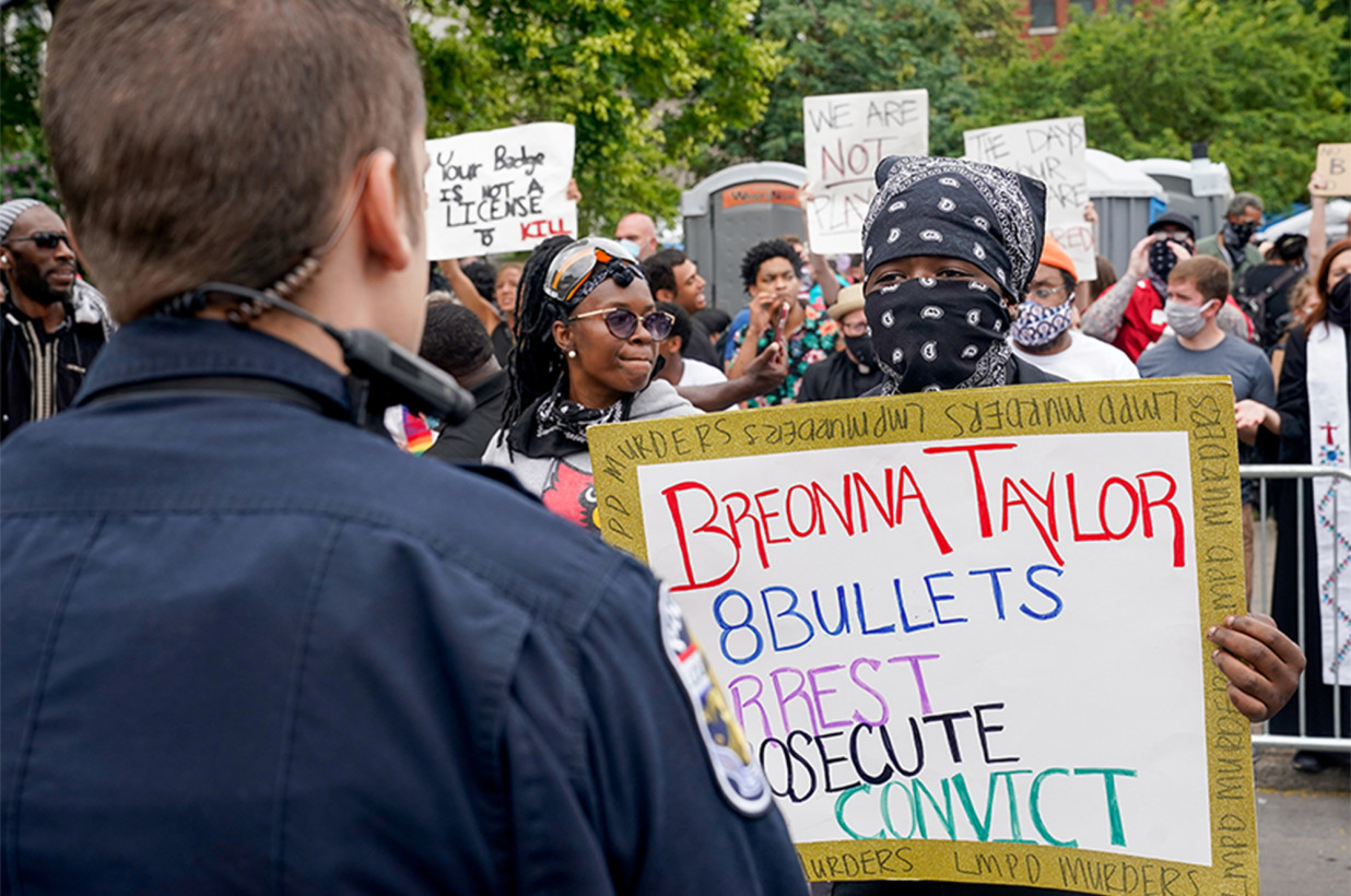 Una persona disparó fatalmente contra la protesta de Breonna Taylor en Kentucky