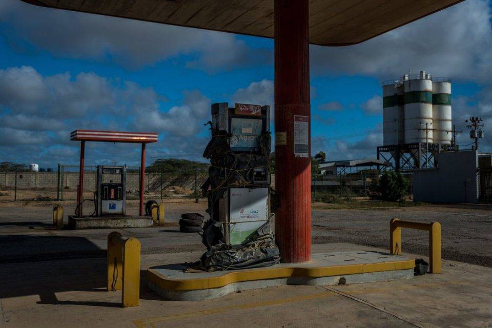 José Toro Hardy explica ¿por qué la nueva gasolina podría estar causando fallas en los carros?