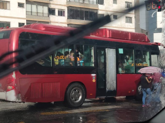 Ni en el Arca de Noé: Denuncian que transportistas llenan sus camionetas de gente sin importar el distanciamiento anti-Covid-19 #16Jun (FOTO)