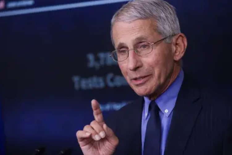 Anthony Fauci espera que EEUU tenga “cien millones de dosis” de una candidata a vacuna contra el coronavirus para finales de 2020