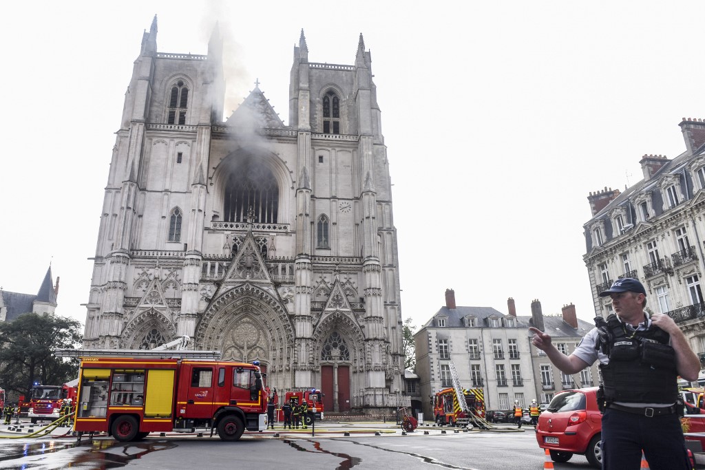 La catedral de Nantes, una joya del gótico francés que acumula los siniestros