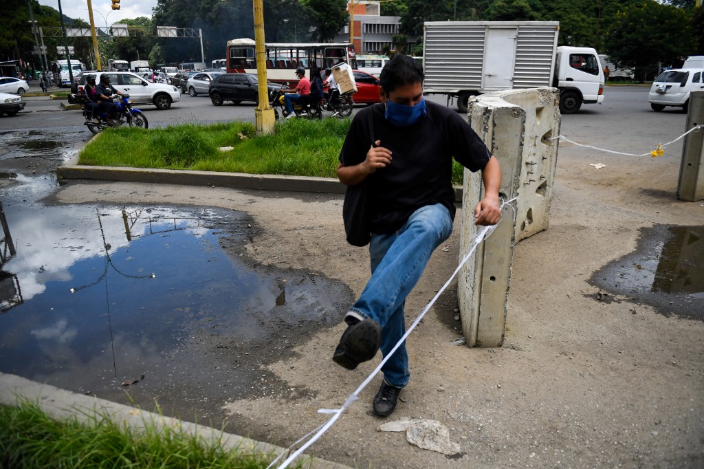 Muertes por Covid-19 ascienden a 381 en Venezuela, según el chavismo