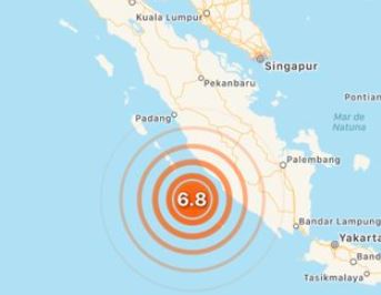 Dos potentes sismos estremecieron la isla indonesia de Sumatra