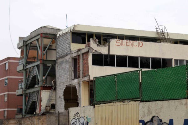 Declaran culpable de homicidio a dueña de colegio colapsado en sismo de 2017