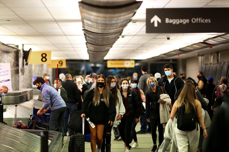 Cantidad de viajeros por el Día de Acción de Gracias estableció nuevo récord en EEUU