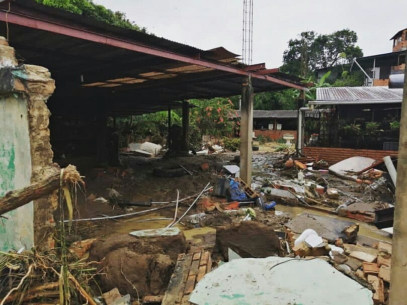 Tragedia: Al menos 18 casas destruidas, dos muertos y un desaparecido en Táchira