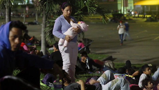 Primeras caravanas de migrantes partieron rumbo a Estados Unidos