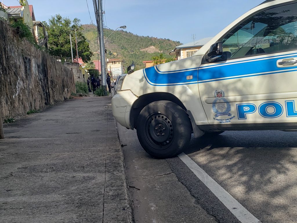 Cerca de 100 venezolanos varados en aeropuerto de Piarco de Trinidad y Tobago