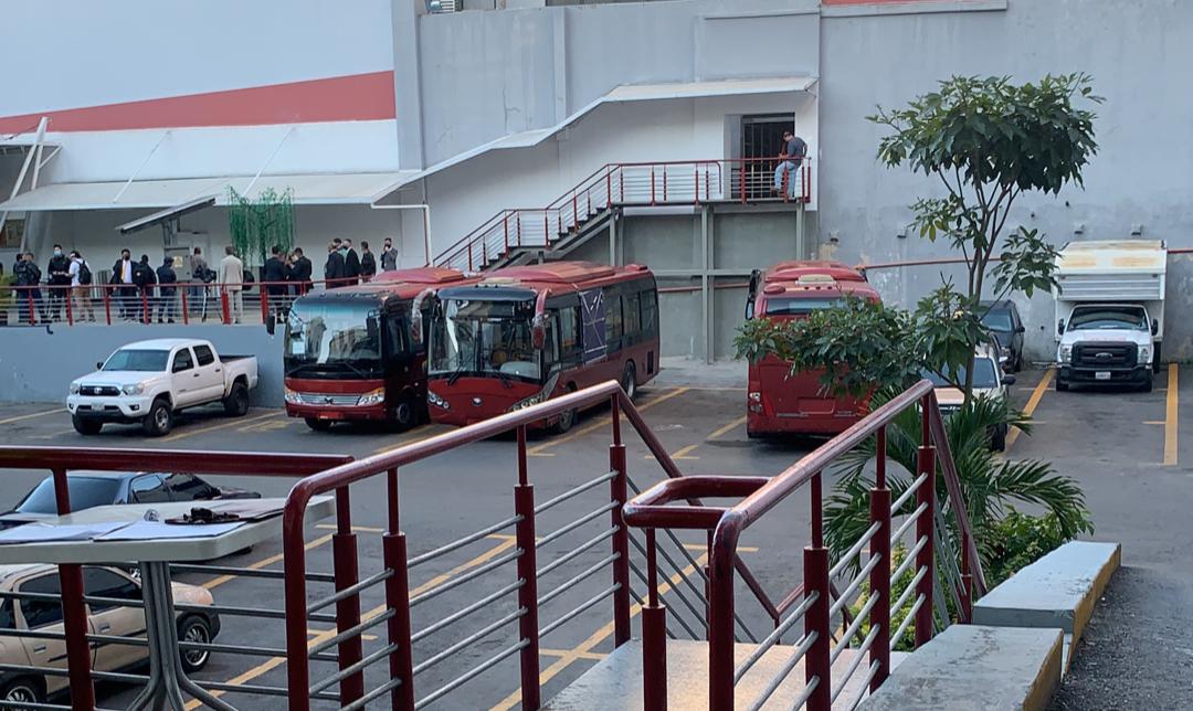 Así acreditan a la prensa para entrar a la Asamblea fraudulenta este #5Ene (Fotos)