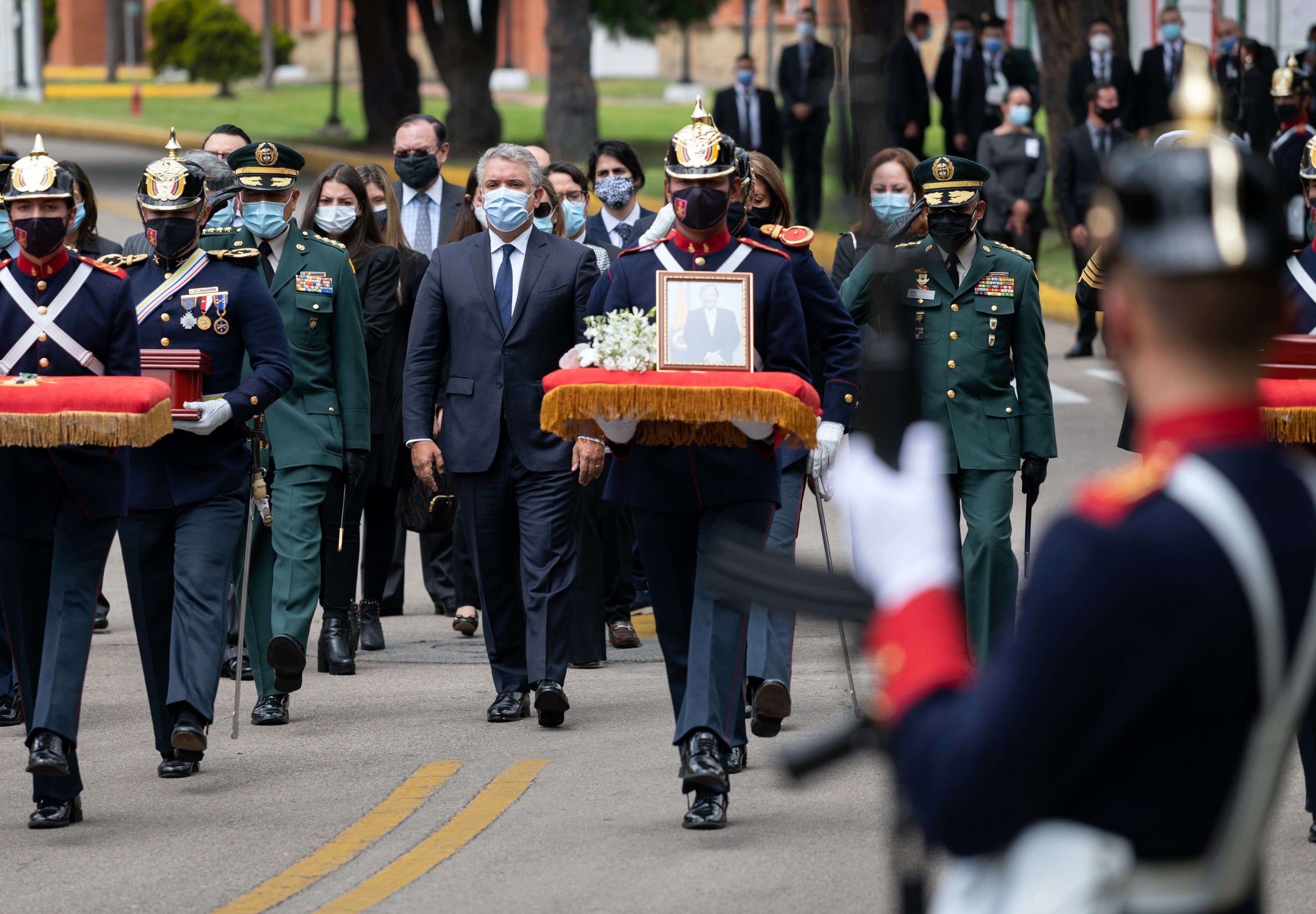 Duque en funeral de Holmes Trujillo: Muertes por Covid-19 arrugan el corazón