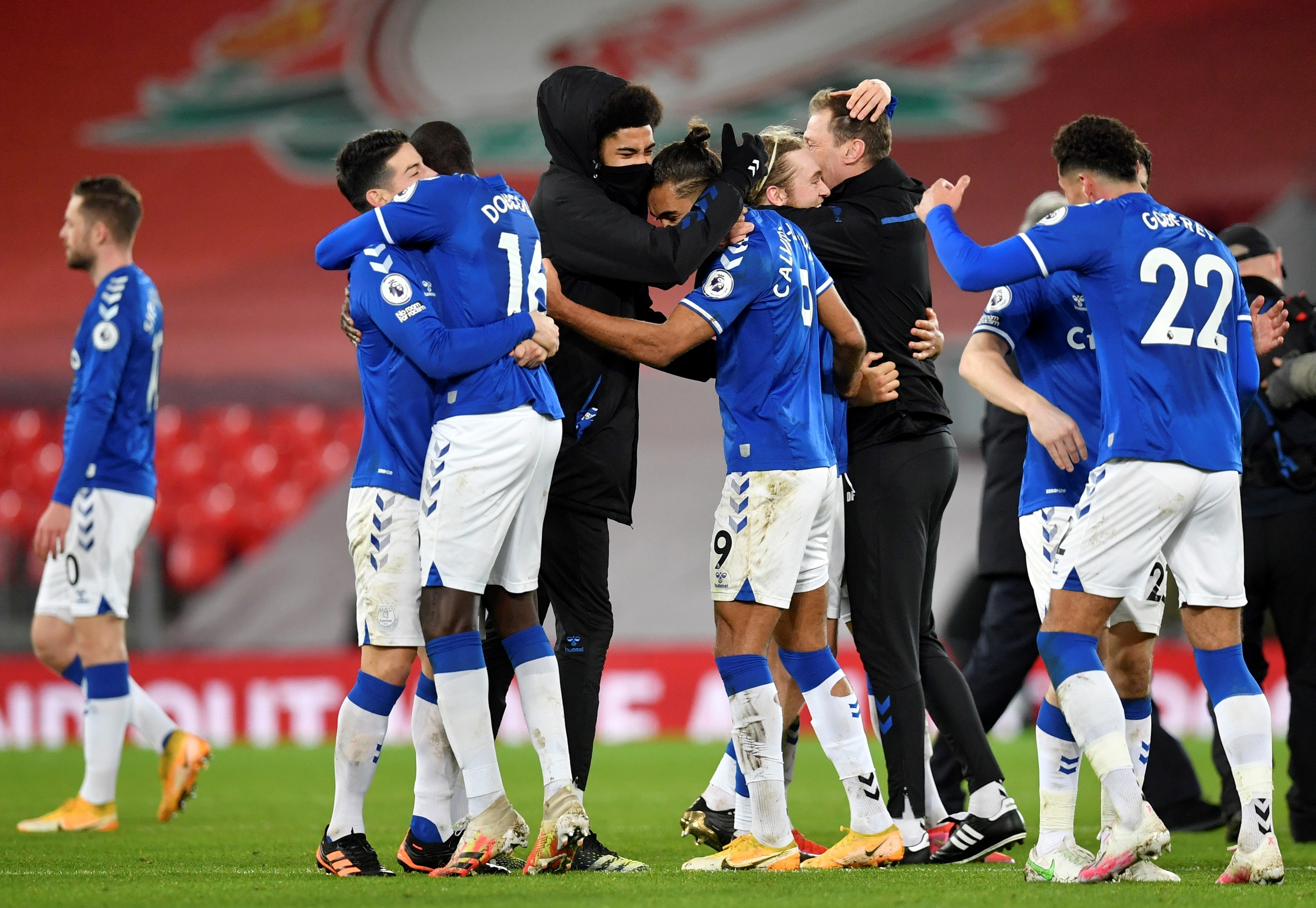 Everton acabó con racha negativa de 22 años en Anfield tras vencer al Liverpool